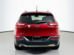 Used 2015  Jeep Cherokee 4d SUV 4WD Limited at Dutro Auto near Zanesville&comma; OH