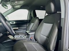 Used 2022  Ford Explorer XLT 4WD at Graham Auto Mall near Mansfield, OH