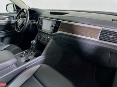 Used 2019  Volkswagen Atlas 4d SUV 3&period;6L SE Technology 4motion at Dutro Auto near Zanesville&comma; OH