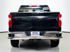 Used 2022  Chevrolet Silverado 1500 4WD Crew Cab 147" LT w&sol;2FL at Graham Auto Mall near Mansfield&comma; OH