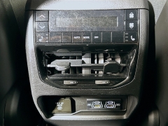 Used 2023  Jeep Grand Cherokee L Limited 4x4 at Dutro Auto near Zanesville&comma; OH