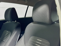 Used 2018  Kia Sportage 4d SUV FWD LX w&sol;Popular Pkg at Dutro Auto near Zanesville&comma; OH