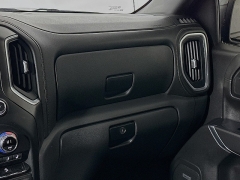 Used 2021  GMC Sierra 1500 4WD Crew Cab 147" AT4 at Dutro Auto near Zanesville&comma; OH