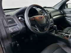 Used 2018  Ford Explorer 4d SUV 4WD XLT Ecoboost w&sol;Comfort Pkg at Dutro Auto near Zanesville&comma; OH