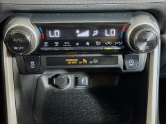 Used 2020  Toyota RAV4 4d SUV AWD XLE at Dutro Auto near Zanesville&comma; OH