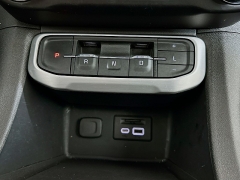 Used 2023  GMC Acadia AWD 4dr SLT at Dutro Auto near Zanesville&comma; OH