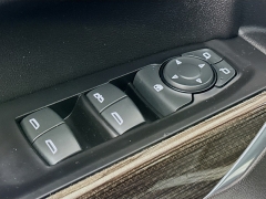 Used 2019  Chevrolet Silverado 1500 4WD Crew Cab LT at Graham Auto Mall near Mansfield, OH