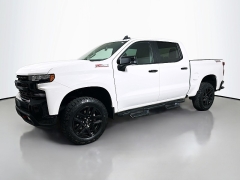 Used 2022  Chevrolet Silverado 1500 4WD Crew Cab 147" LT Trail Boss at Dutro Auto near Zanesville&comma; OH