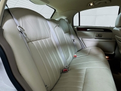 Used 2004  Lincoln Town Car 4d Sedan Signature at Graham Auto Mall near Mansfield&comma; OH