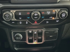Used 2019  Jeep Wrangler Unlimited 4d SUV 4WD Sport at Dutro Auto near Zanesville&comma; OH