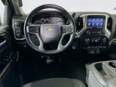Used 2019  Chevrolet Silverado 1500 4WD Crew Cab LT at Graham Auto Mall near Mansfield, OH