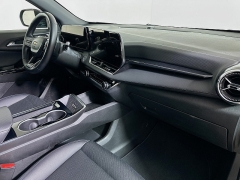 Used 2025  Chevrolet Equinox AWD 4dr LT w/2LT at Dutro Auto near Zanesville, OH