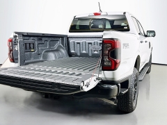 New 2026  Ford Ranger XLT 4WD SuperCrew 5' Box at Dutro Auto near Zanesville&comma; OH