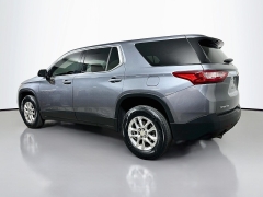 Used 2020  Chevrolet Traverse 4d SUV FWD LS w&sol;1LS at Dutro Auto near Zanesville&comma; OH