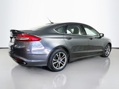 Used 2017  Ford Fusion 4d Sedan SE AWD at Dutro Auto near Zanesville&comma; OH