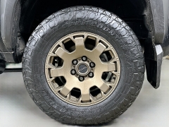 Used 2025  Toyota 4Runner Hybrid Trailhunter 4WD at Dutro Auto near Zanesville&comma; OH