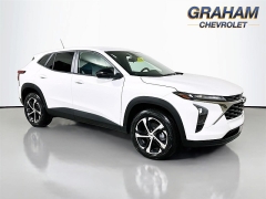 New 2026  Chevrolet Trax FWD 4dr 1RS at Dutro Auto near Zanesville&comma; OH