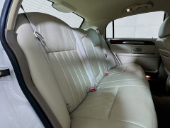 Used 2004  Lincoln Town Car 4d Sedan Signature at Graham Auto Mall near Mansfield&comma; OH