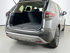Used 2023  Nissan Rogue FWD SV at Dutro Auto near Zanesville&comma; OH