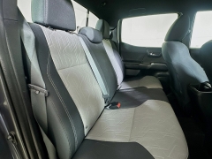 Used 2021  Toyota Tacoma 4WD TRD Off Road Double Cab 5ft Bed V6 AT at Dutro Auto near Zanesville&comma; OH