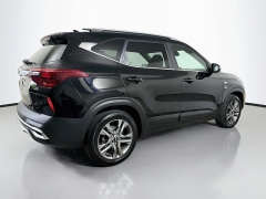 Used 2021  Kia Seltos 4d SUV AWD S at Graham Auto Mall near Mansfield&comma; OH