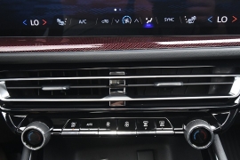 New 2026  Chevrolet Traverse AWD 4dr Z71 at Graham Auto Mall near Mansfield&comma; OH