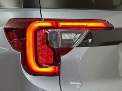 Used 2021  GMC Acadia FWD 4dr SLE at Dutro Auto near Zanesville&comma; OH