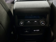 Used 2023  GMC Acadia AWD 4dr SLE at Graham Auto Mall near Mansfield, OH