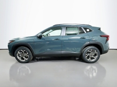 New 2026  Chevrolet Trax FWD 4dr LT at Graham Auto Mall near Mansfield&comma; OH