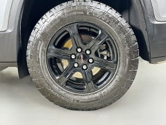 Used 2023  GMC Acadia AWD 4dr AT4 at Graham Auto Mall near Mansfield&comma; OH