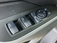 Used 2024  Chevrolet Trax FWD 4dr 1RS at Dutro Auto near Zanesville&comma; OH