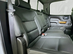 Used 2018  Chevrolet Silverado 1500 4WD Crew Cab High Country at Graham Auto Mall near Mansfield&comma; OH