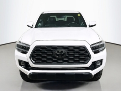Used 2022  Toyota Tacoma 4WD TRD Off Road Double Cab 5ft Bed V6 AT at Dutro Auto near Zanesville&comma; OH