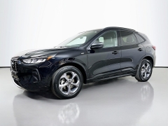 Used 2023  Ford Escape ST-Line AWD at Graham Auto Mall near Mansfield, OH