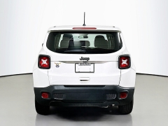 Used 2020  Jeep Renegade 4d SUV FWD Sport at Dutro Auto near Zanesville&comma; OH
