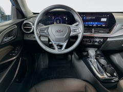 Used 2025  Chevrolet Trax FWD 4dr ACTIV at Dutro Auto near Zanesville&comma; OH