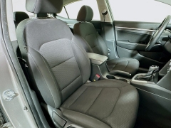 Used 2020  Hyundai Elantra 4d Sedan Value Edition at Dutro Auto near Zanesville&comma; OH