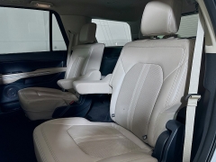 Used 2023  Ford Expedition Limited 4x4 at Dutro Auto near Zanesville, OH