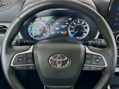 Used 2025  Toyota Highlander Hybrid XLE Nightshade AWD at Dutro Auto near Zanesville&comma; OH