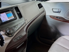 Used 2014 Toyota Sienna 4d Wagon XLE w/Auto Access Seat at Dutro Auto near Zanesville, OH