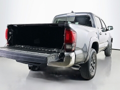 Used 2023  Toyota Tacoma 4WD SR5 Double Cab 5ft Bed V6 AT at Dutro Auto near Zanesville&comma; OH