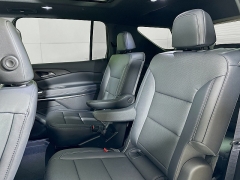 New 2026  Chevrolet Traverse AWD 4dr LT w&sol;2LT at Dutro Auto near Zanesville&comma; OH