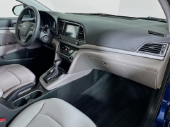 Used 2018  Hyundai Elantra 4d Sedan SEL at Dutro Auto near Zanesville&comma; OH