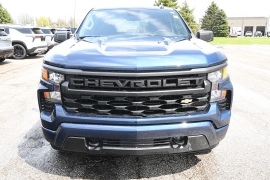 Used 2023  Chevrolet Silverado 1500 4WD Crew Cab 147" Custom at Dutro Auto near Zanesville&comma; OH