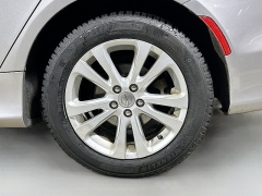 Used 2016  Chrysler 200 4d Sedan Limited I4 at Graham Auto Mall near Mansfield&comma; OH