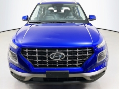 Used 2023  Hyundai Venue Limited IVT at Graham Auto Mall near Mansfield, OH