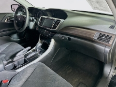 Used 2016  Honda Accord Sedan 4d EX CVT at Dutro Auto near Zanesville&comma; OH