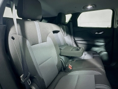 Used 2024  Chevrolet Blazer FWD 4dr LT w&sol;2LT at Dutro Auto near Zanesville&comma; OH