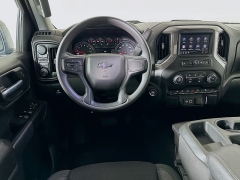 Used 2022  Chevrolet Silverado 1500 4WD Crew Cab 147" Custom Trail Boss at Graham Auto Mall near Mansfield&comma; OH