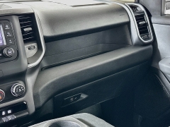 Used 2020  Ram 1500 4WD Crew Cab Big Horn at Dutro Auto near Zanesville&comma; OH